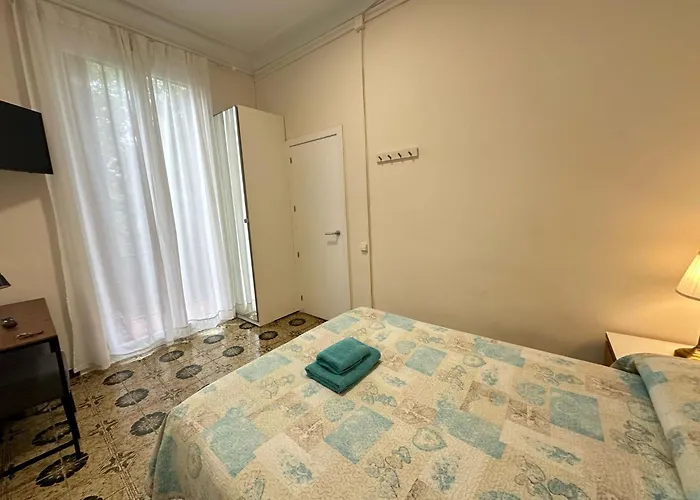 Diputacion Bed & Breakfast *