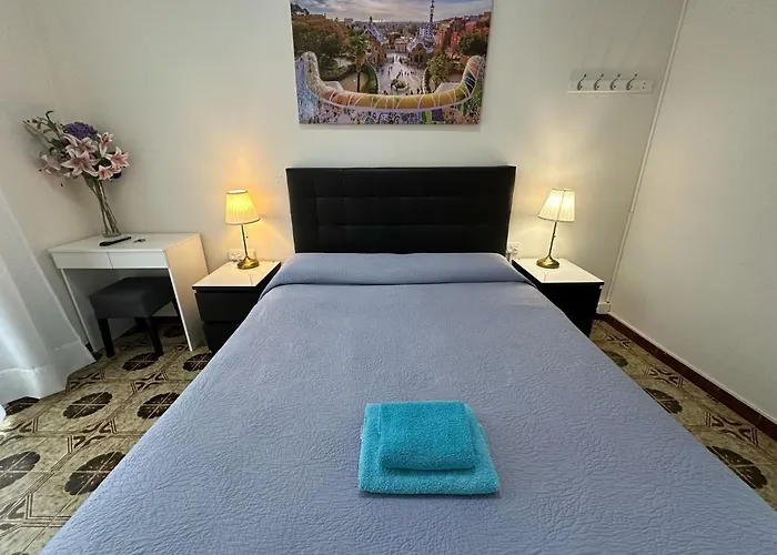 Diputacion Bed & Breakfast *